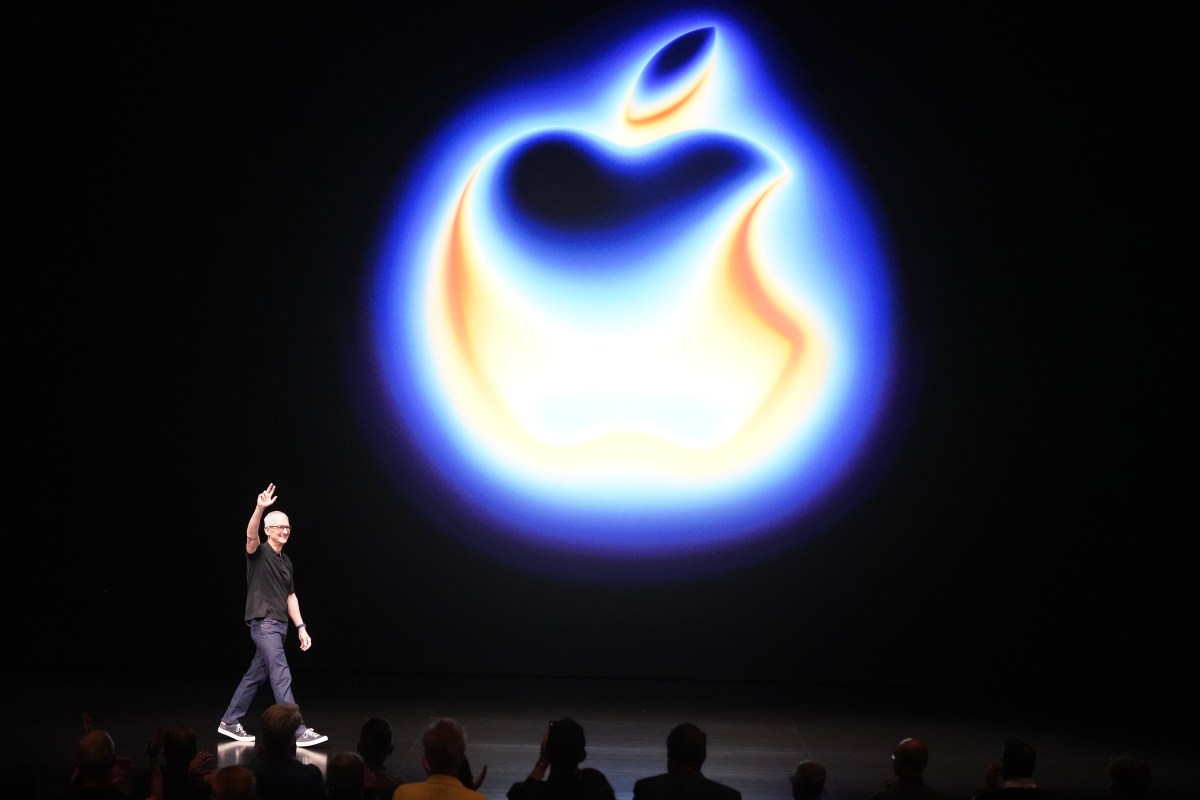 AI kenkia „Apple“ ne vienu būdu: gali priversti „iPhone“ kainas padidinti
